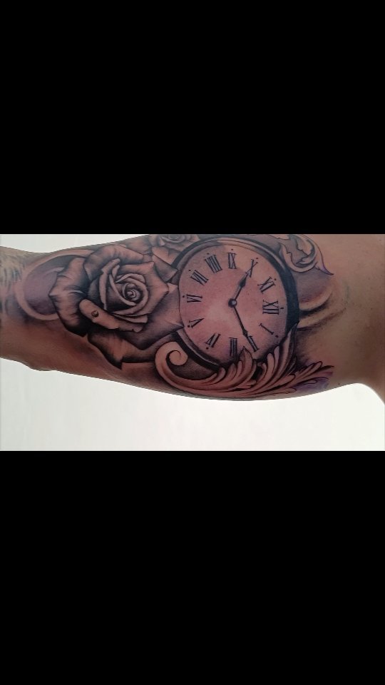 Tatouage par JM Tattoo