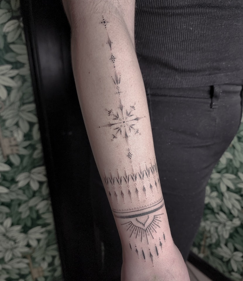 Portfolio de Louna Jeune Tatoueuse Nomade