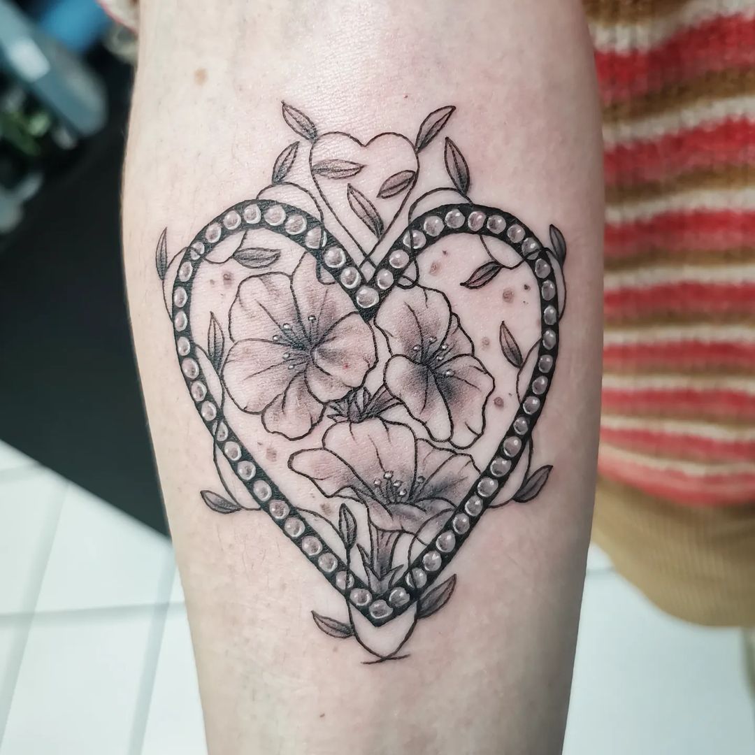 Tatouage par Pyka Tattoo