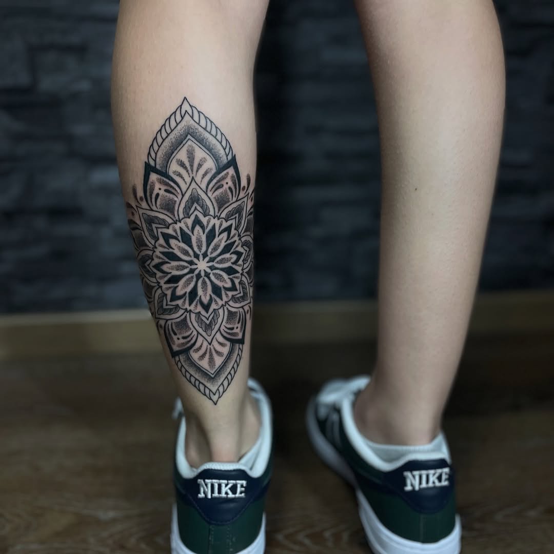 Tatouage par l'Aiguille Noire