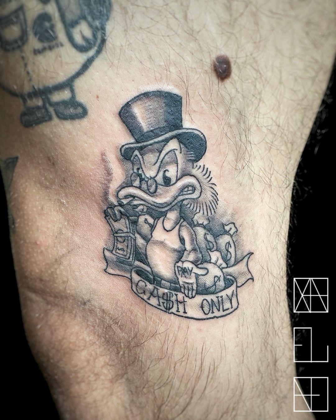 Tatouage par Mauricio Elreno