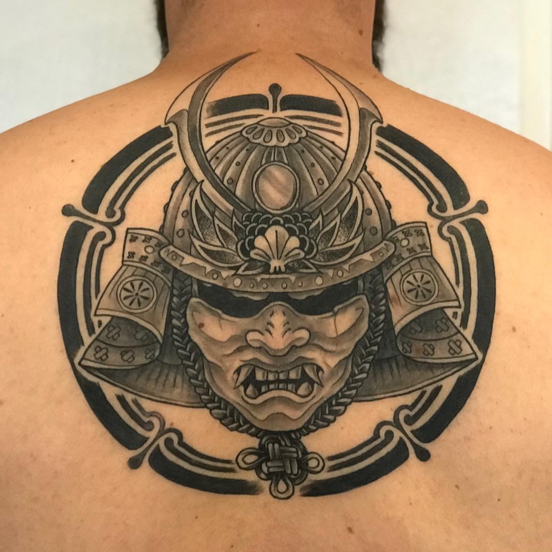 Tatouage par 什ㄚ乃ロ乚モ - 什乃乚 イ凡イイロロ