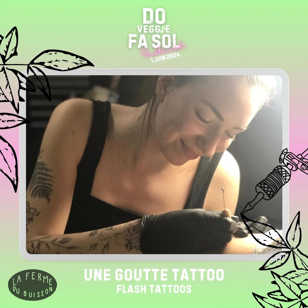 Travail de Une Goutte Tattoo