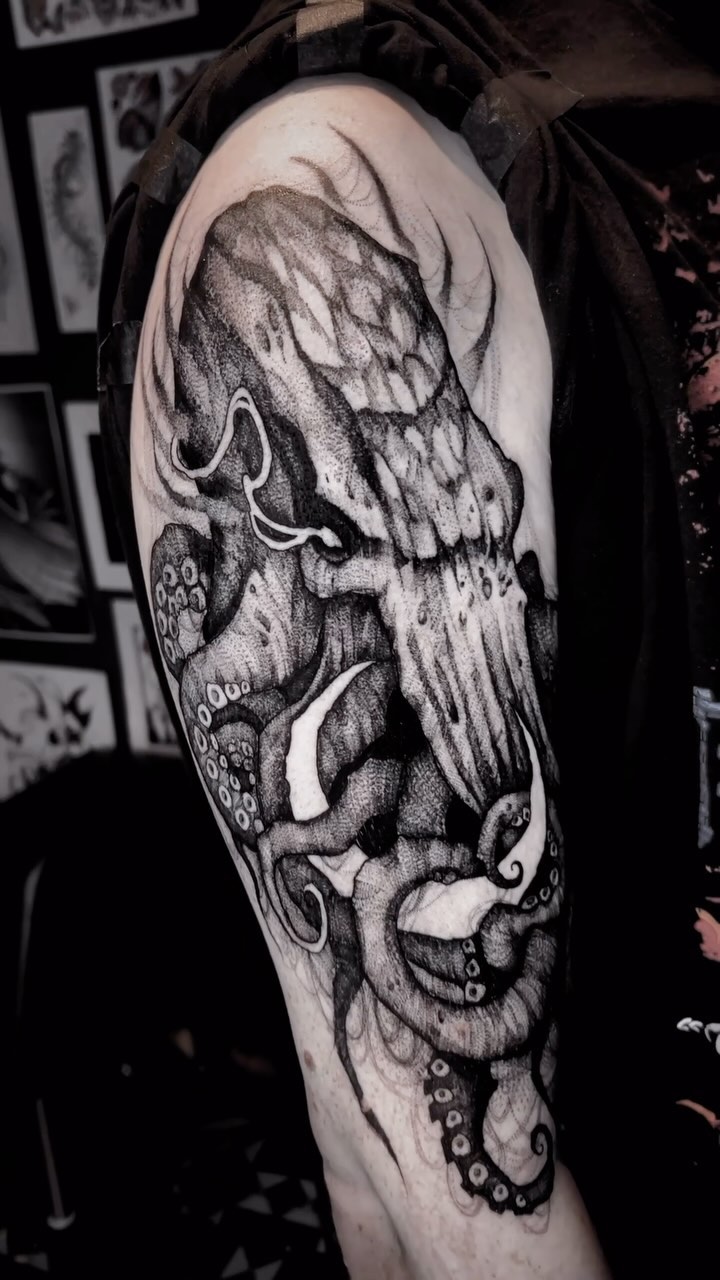 Tatouage par Nell Nebula