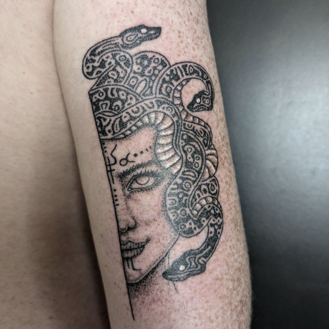 Portfolio de Youna Renard Tattoo