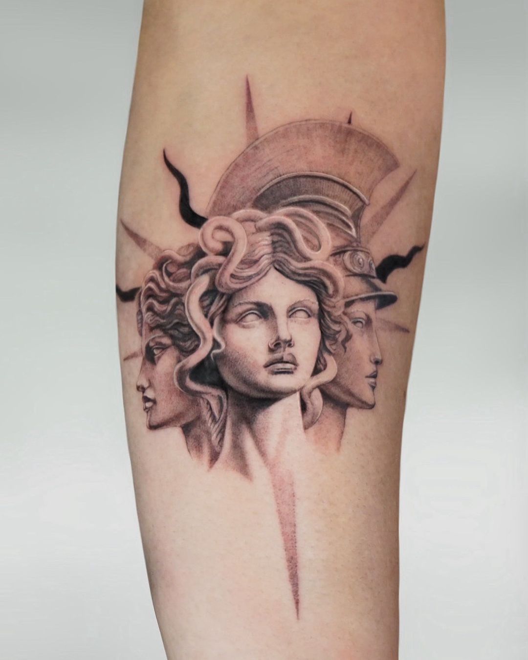 Tatouage par E R O S