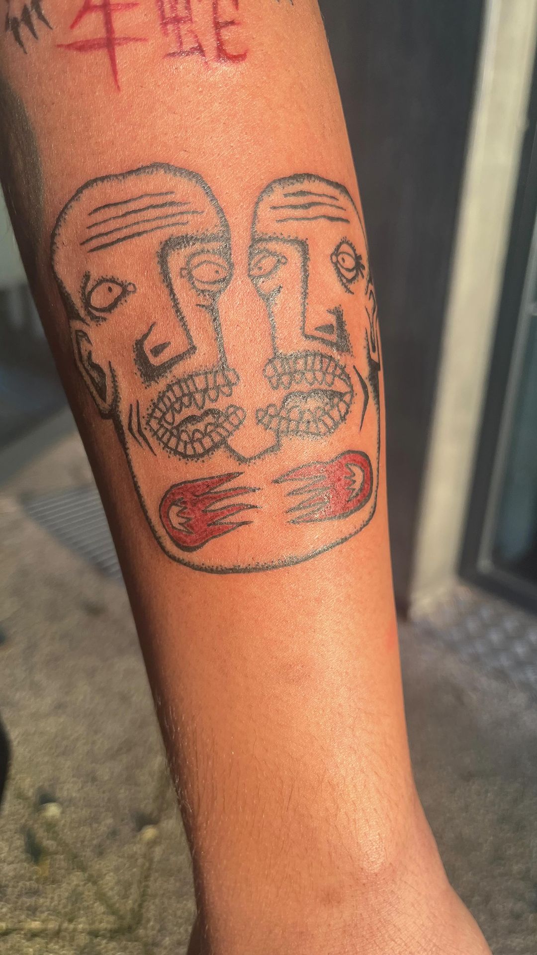 Tatouage par M A L D E C H I E N