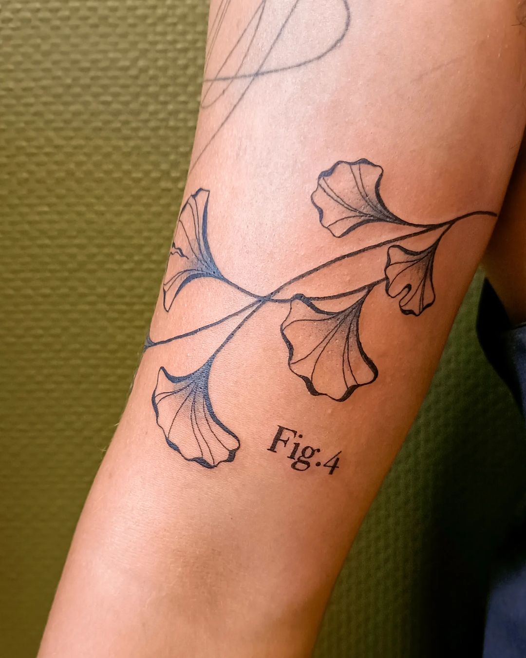 Tatouage par August Charlie