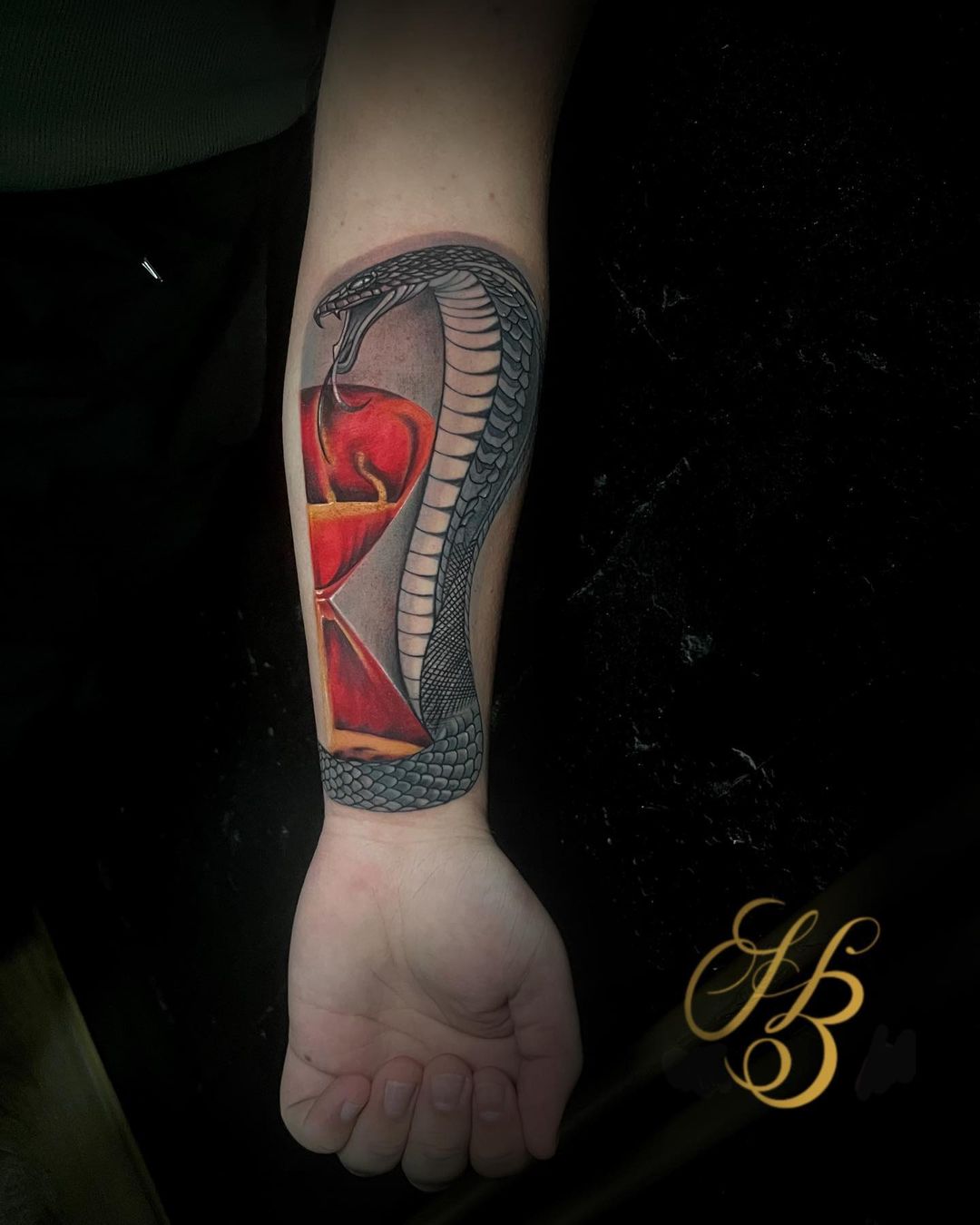 Tatouage par HB Tattoo