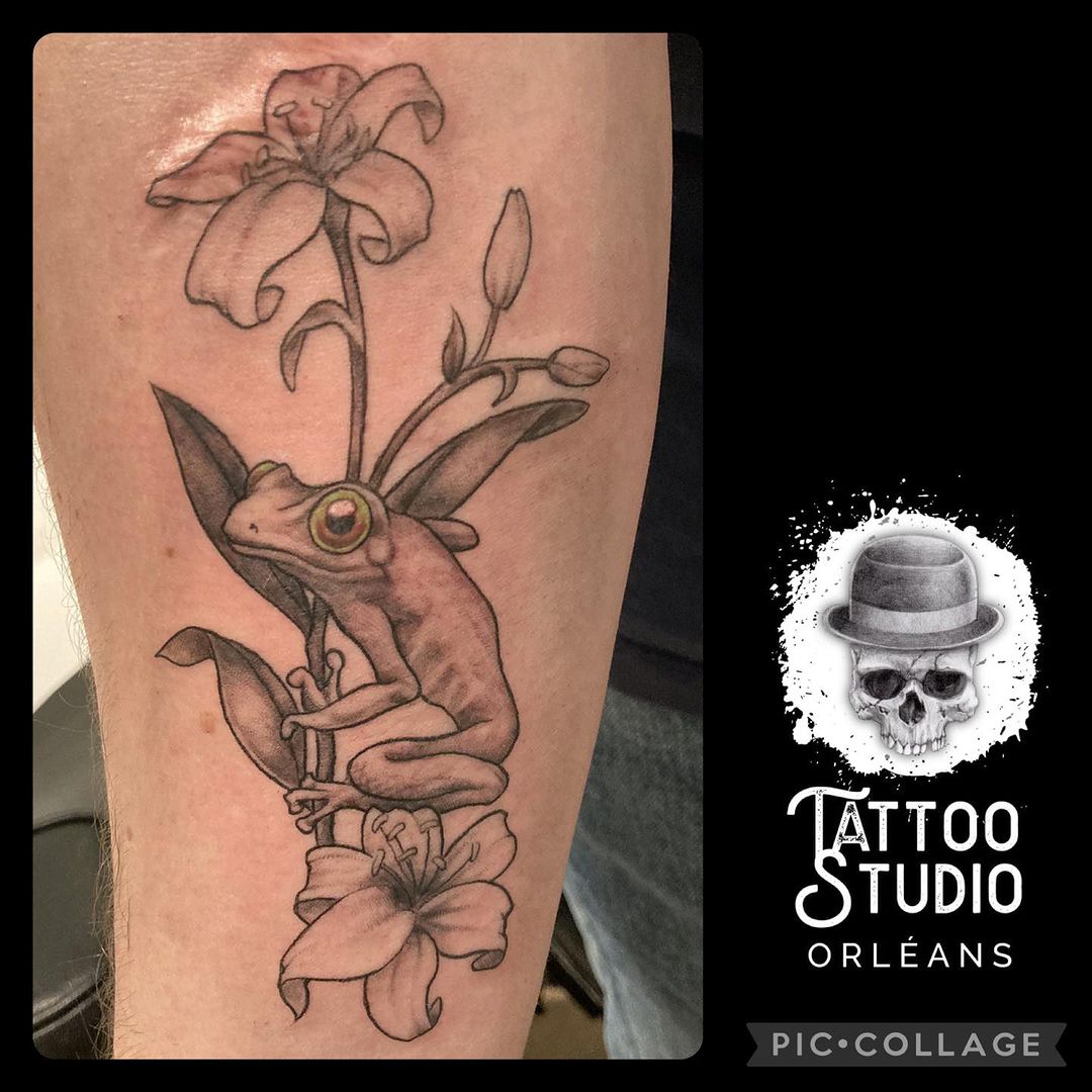 Tatouage par Tattoo Studio