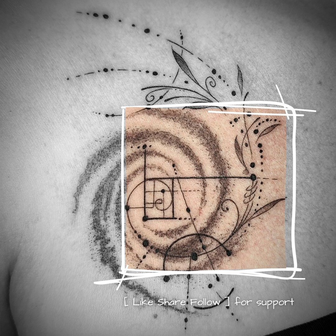 Tatouage par Pronoia Tattoo Artist