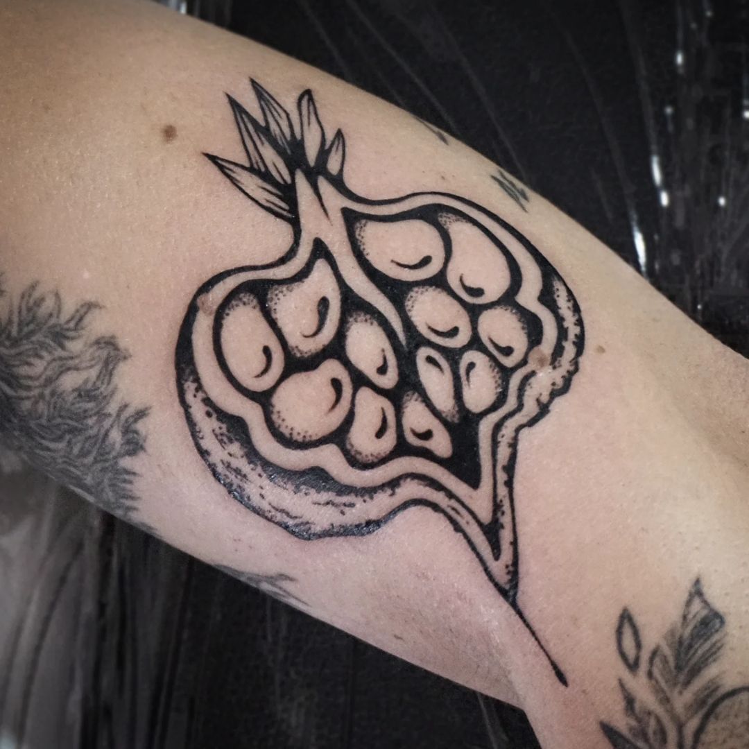 Tatouage par Chloé Guillermin