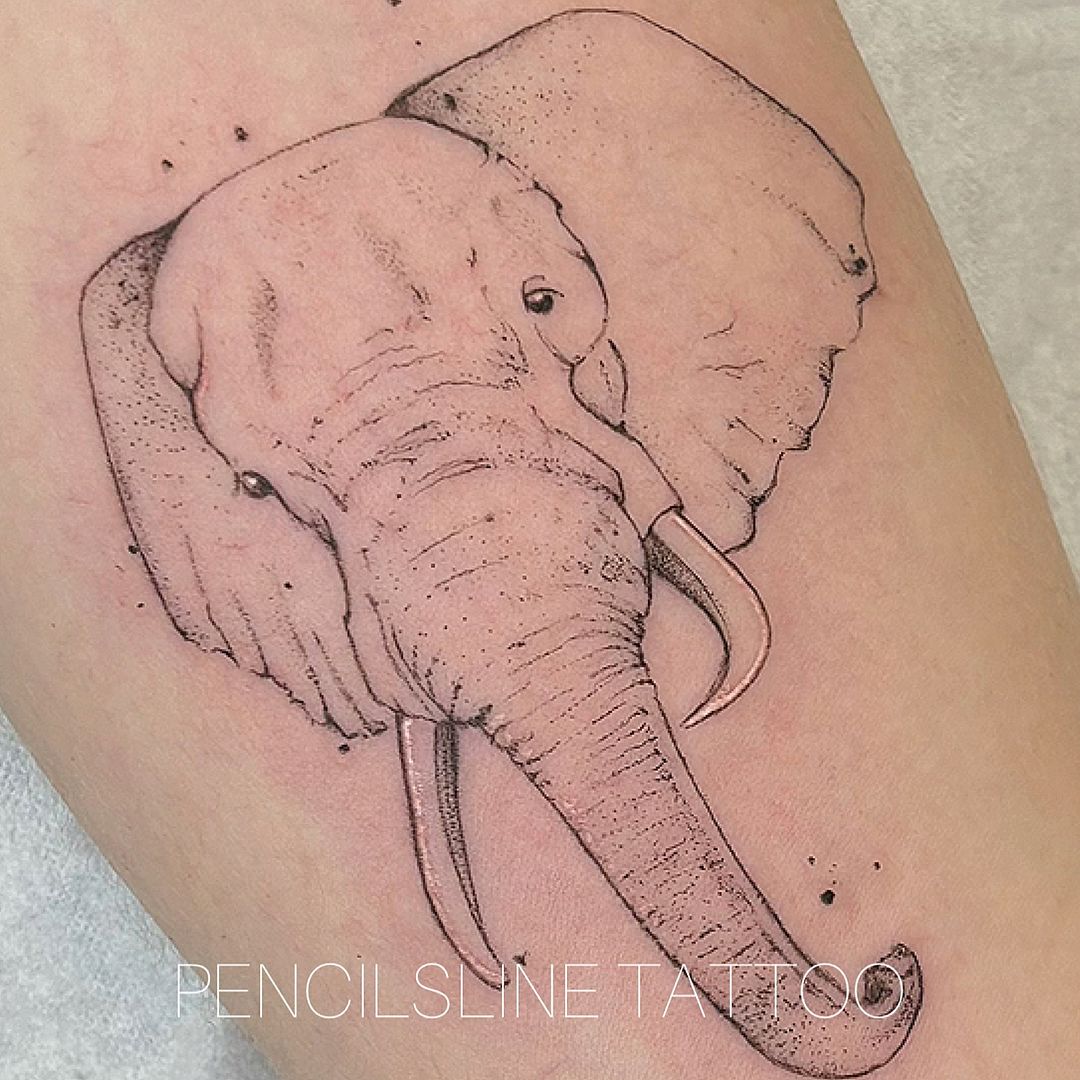 Tatouage par Alexandra Langlois -Pencilsline Tattoo