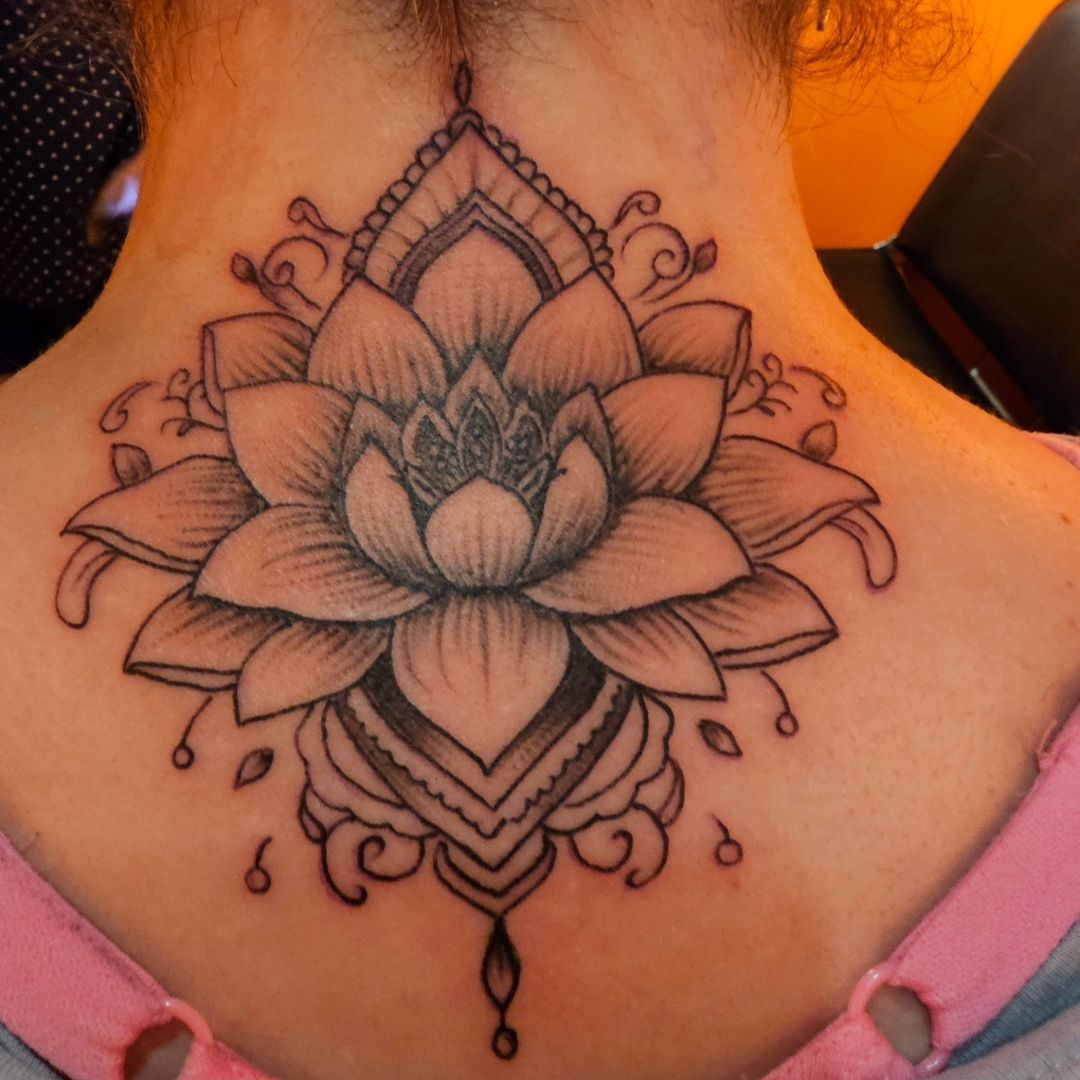 Tatouage par Henry Janzen