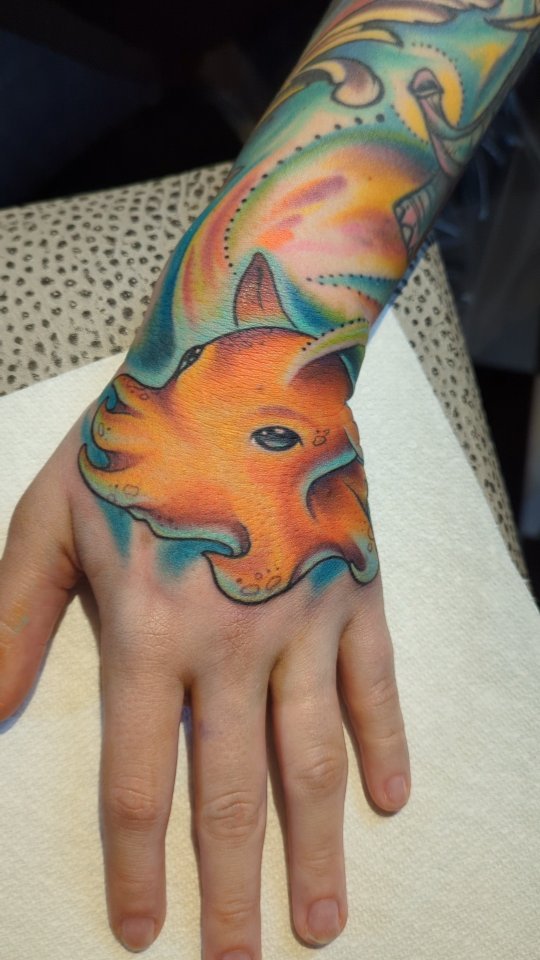 Tatouage par Dan Kozina