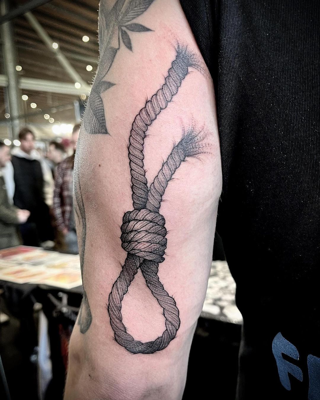Tatouage par Capitaine Howdie