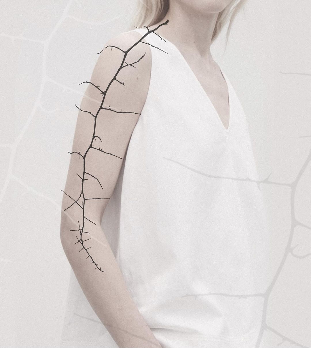 Tatouage par Ann Handpoke Tattoo