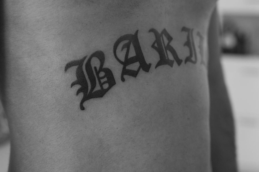 Tatouage par Tasso Argy
