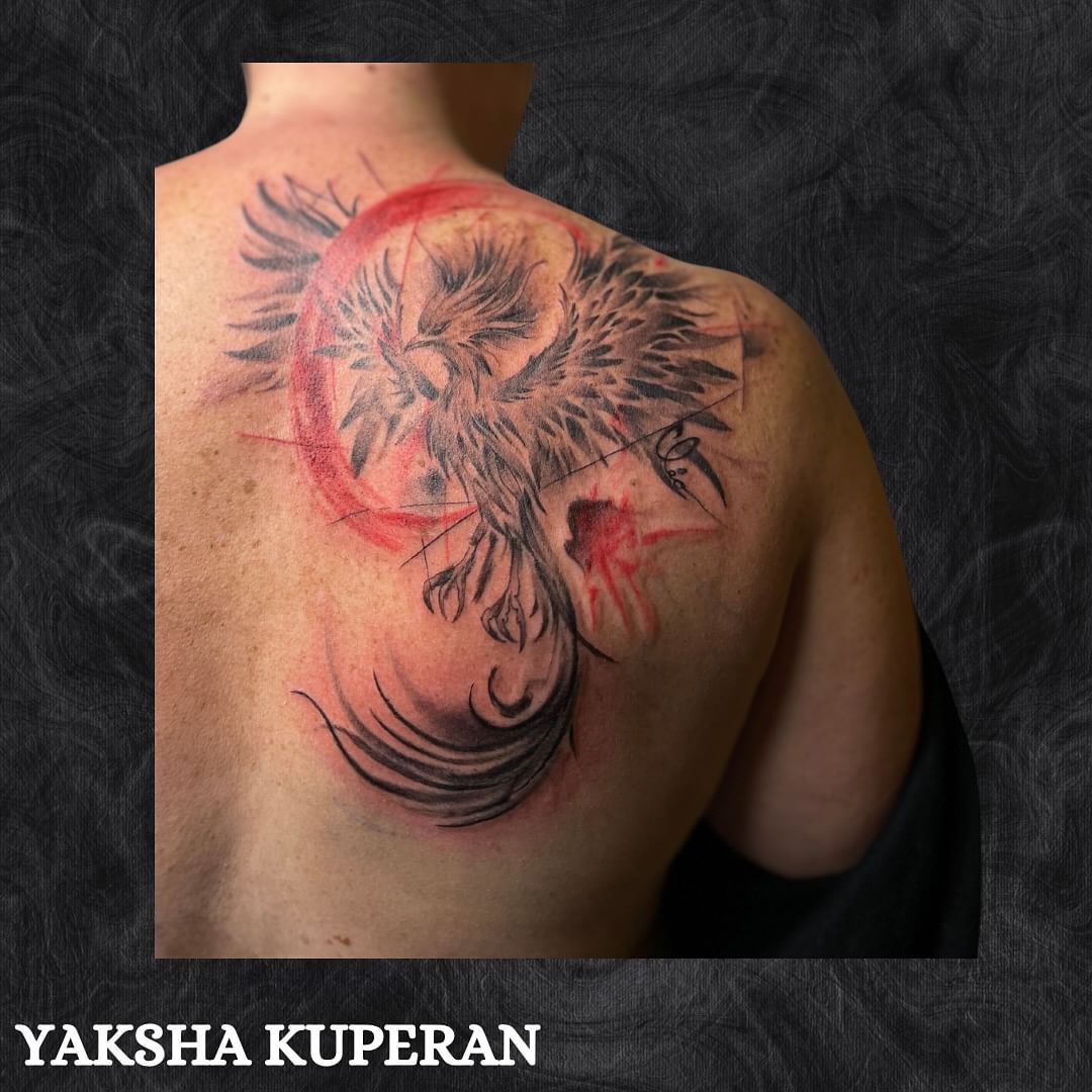 Tatouage par Sumiart.Tattoo Tattoo Japonais Manga Ornemental Blackwork