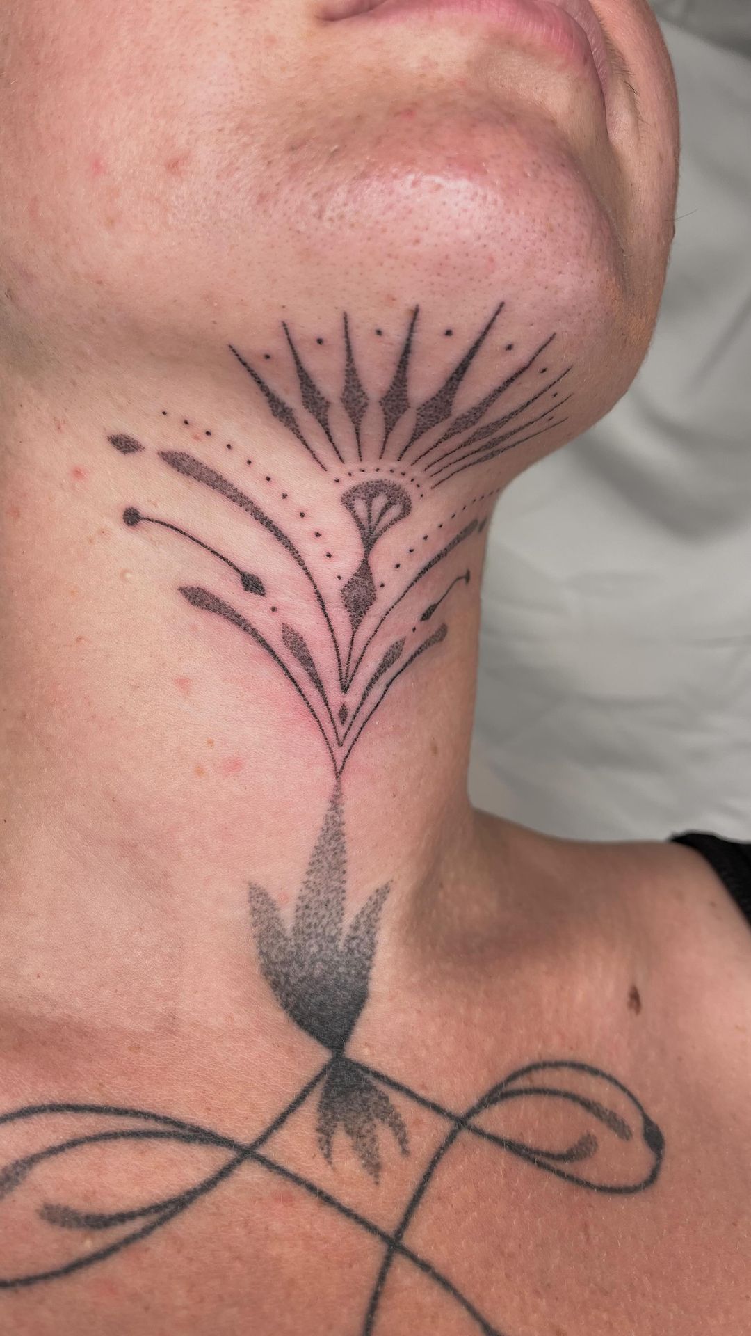 Portfolio de Flori Tatouage Ornemental Handpoke Toulouse