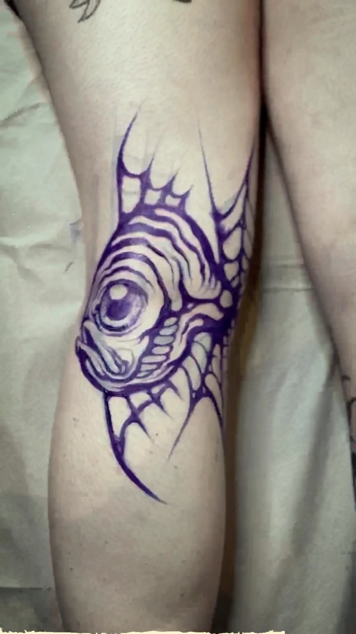 Tatouage par Veks Van Hillik Tattoo