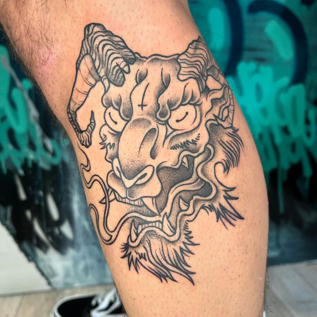 Portfolio de Tatouage TOURS YMER