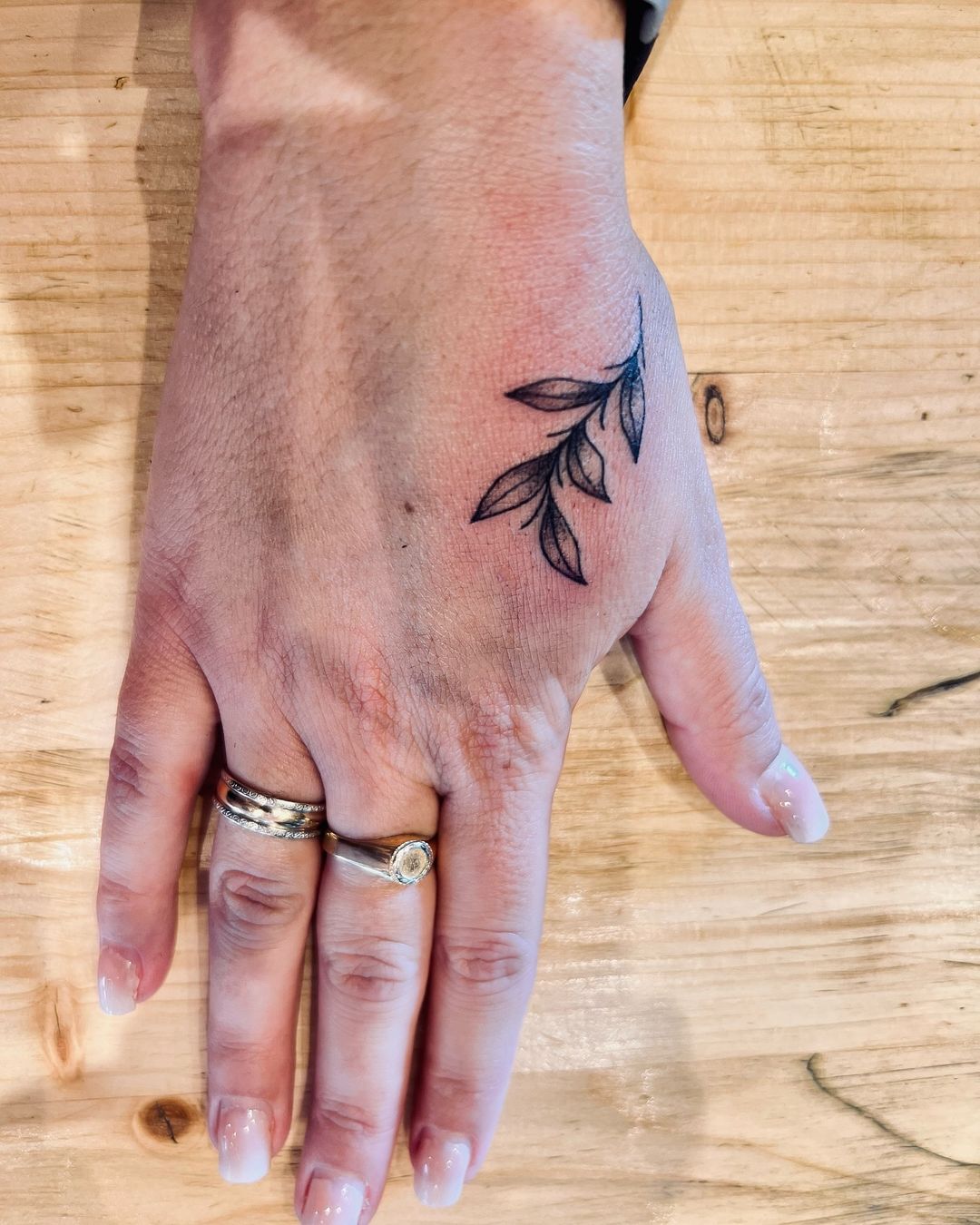 Tatouage par JEN.INK