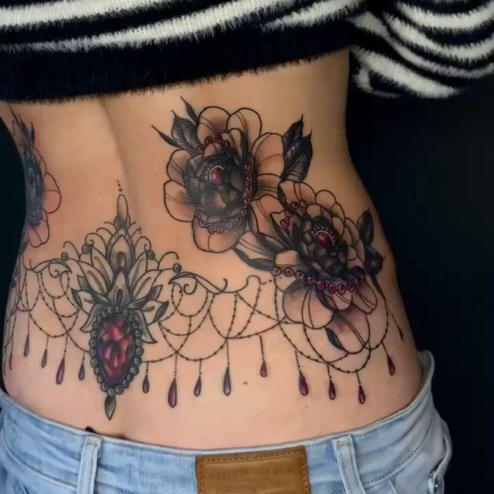 Tatouage par Olivia Moreau