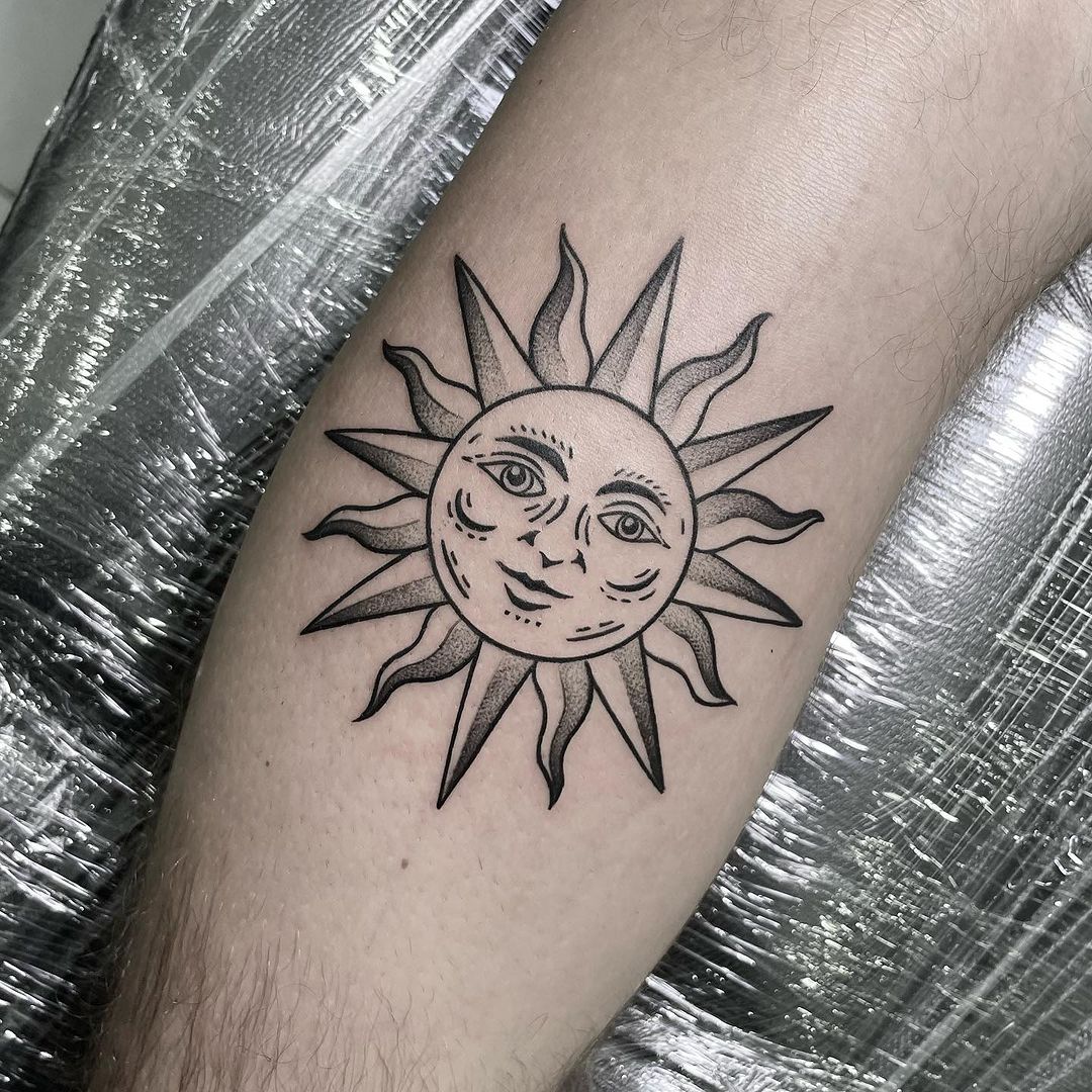Tatouage par Trần Gia Vy