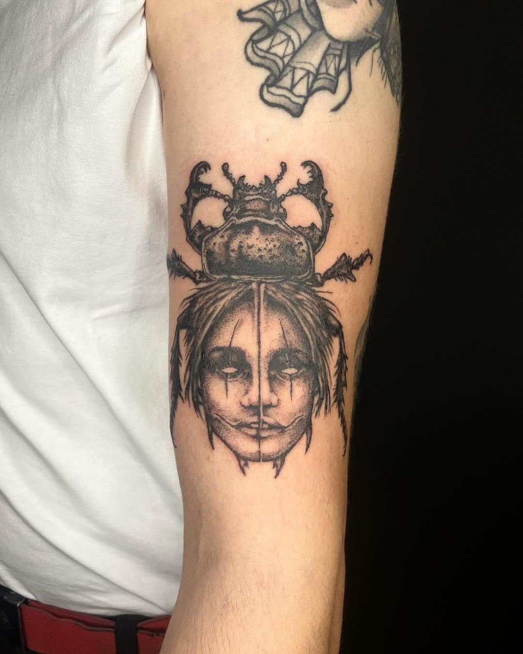 Tatouage par Lucien Cosandey