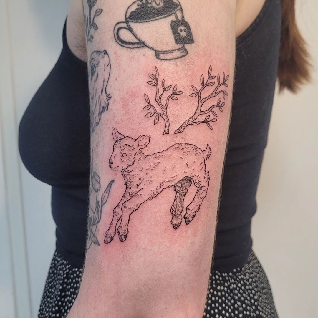 Tatouage par Claire Wizart