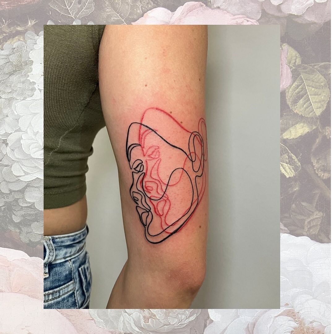 Tatouage par Madonyourskin