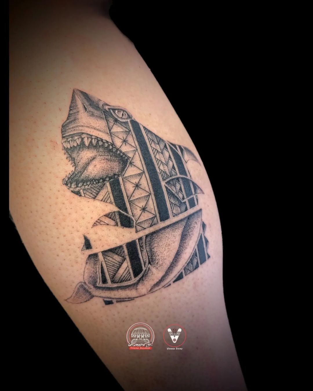 Tatouage par Vaimoe Tatau