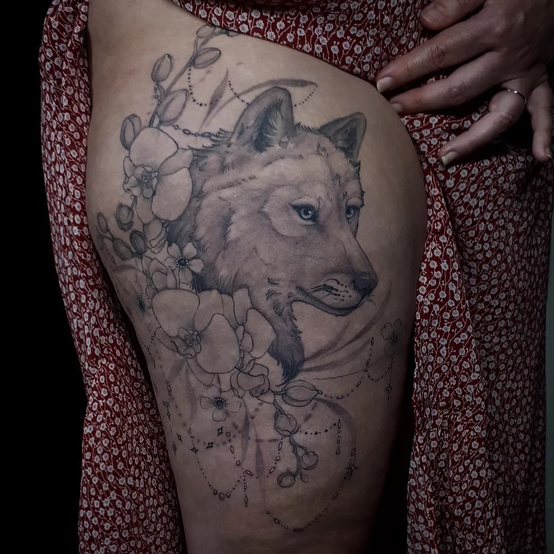 Tatouage par l'Aiguilleuse
