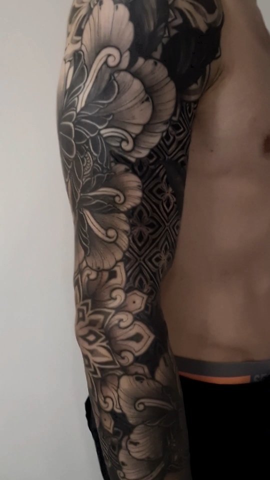 Tatouage par NAIS