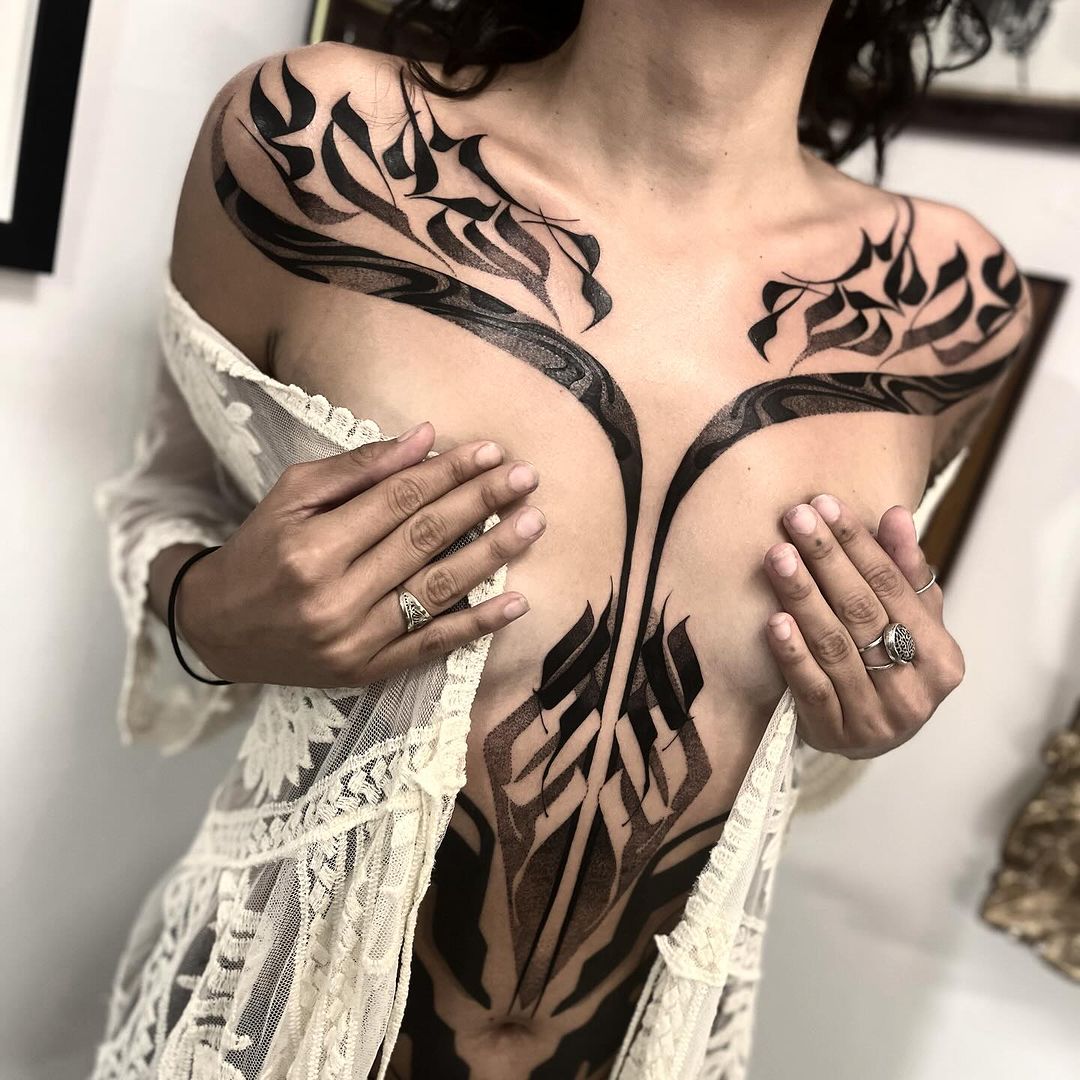 Tatouage par Lucie Clermont
