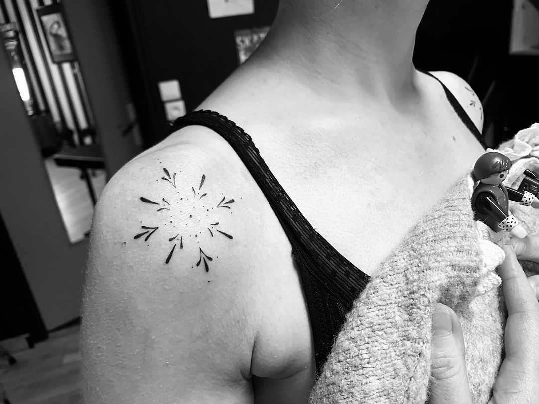 Tatouage par Babyrebtattoo