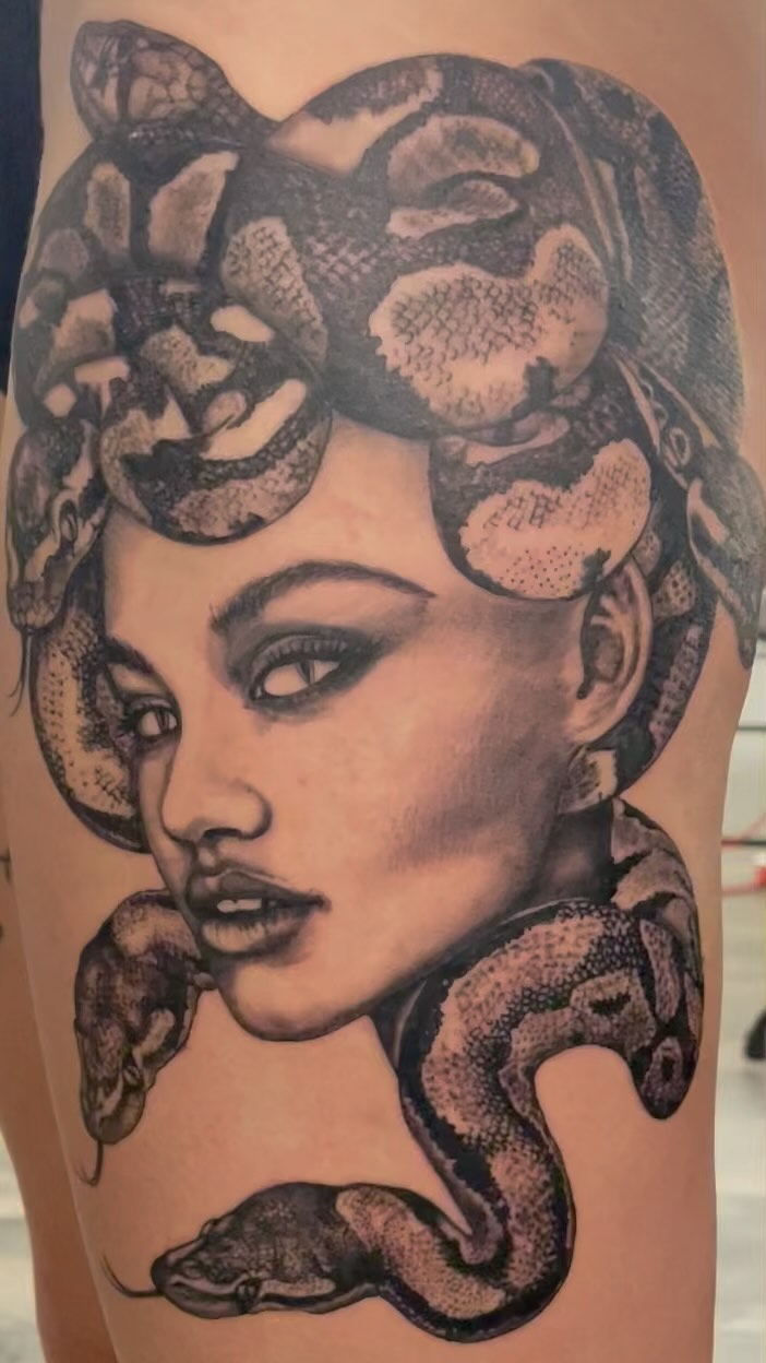 Tatouage par Mariana Angelovski Brunini