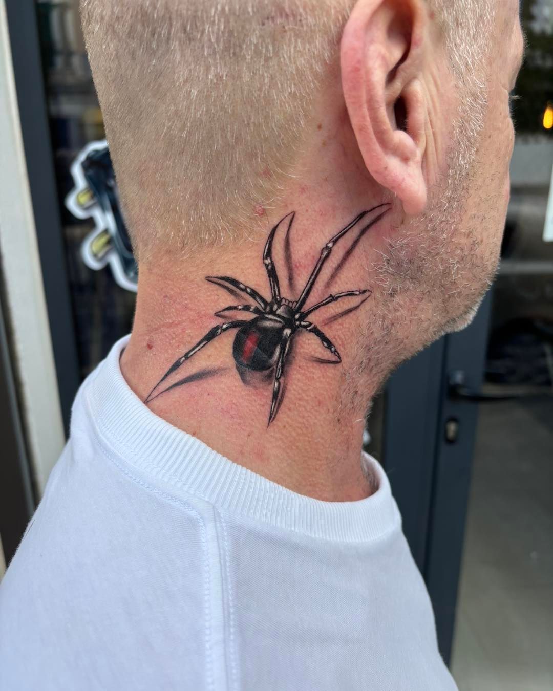 Tatouage par Flo Bianchi