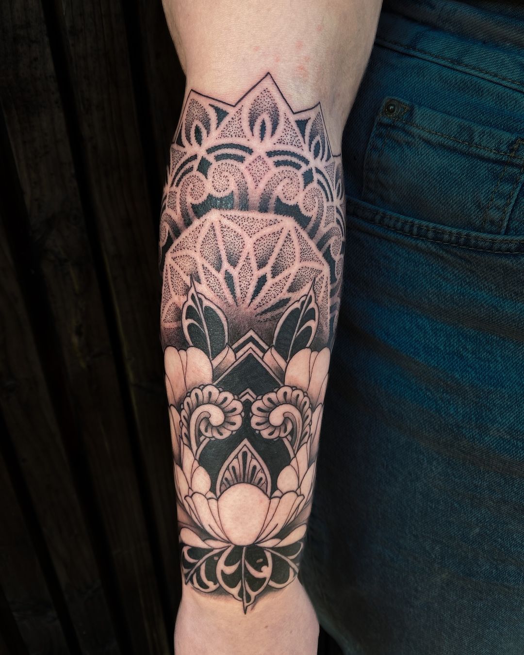 Tatouage par Romain Tattw