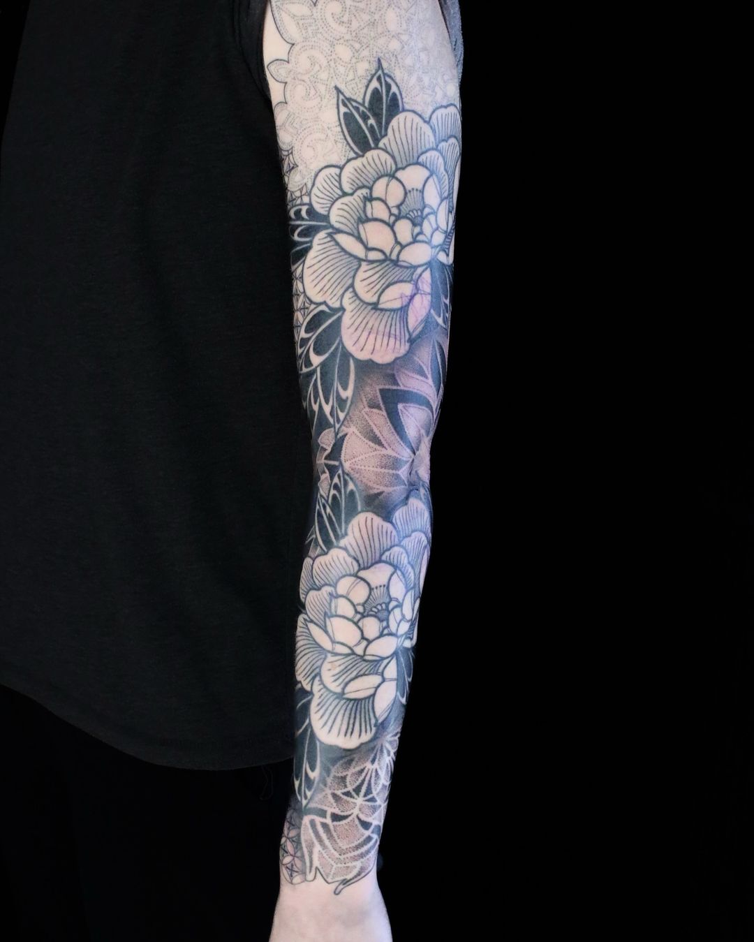 Tatouage par Romain Tattw