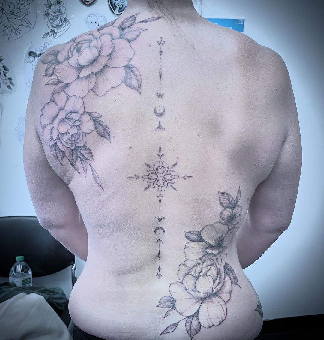 Tatouage par Sharni