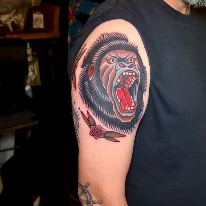 Tatouage par Clotis Pierre
