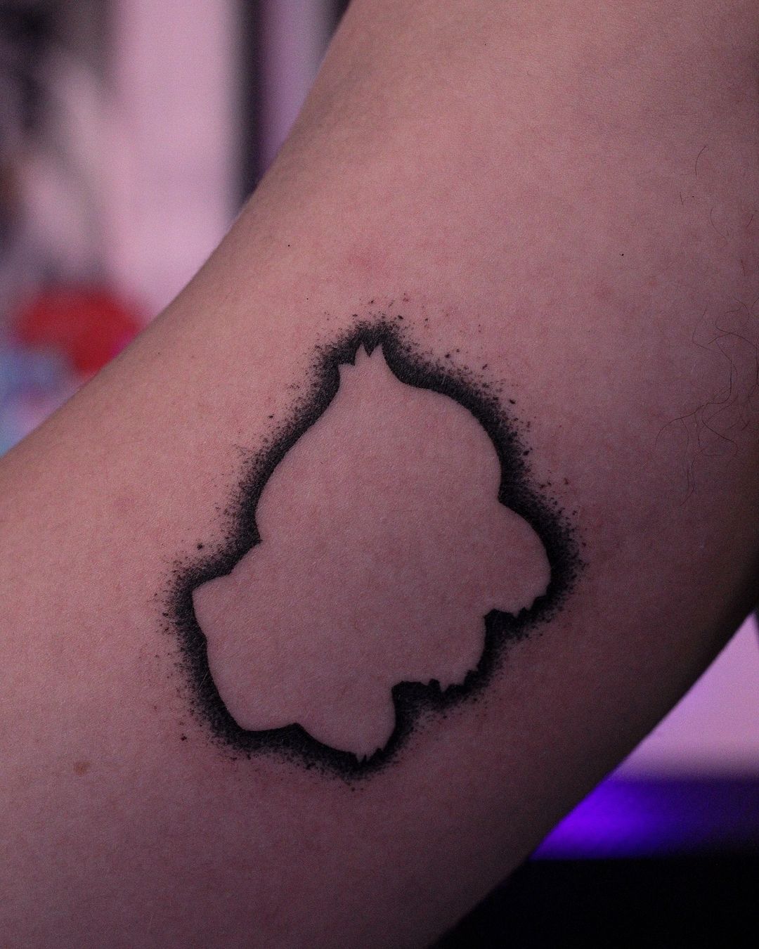 Tatouage par Louïse - Handpoke Tattoos