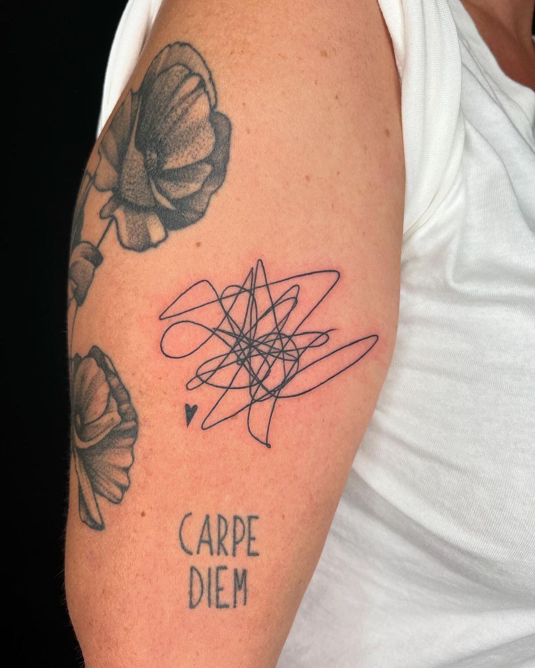 Tatouage par Chantal Frontale