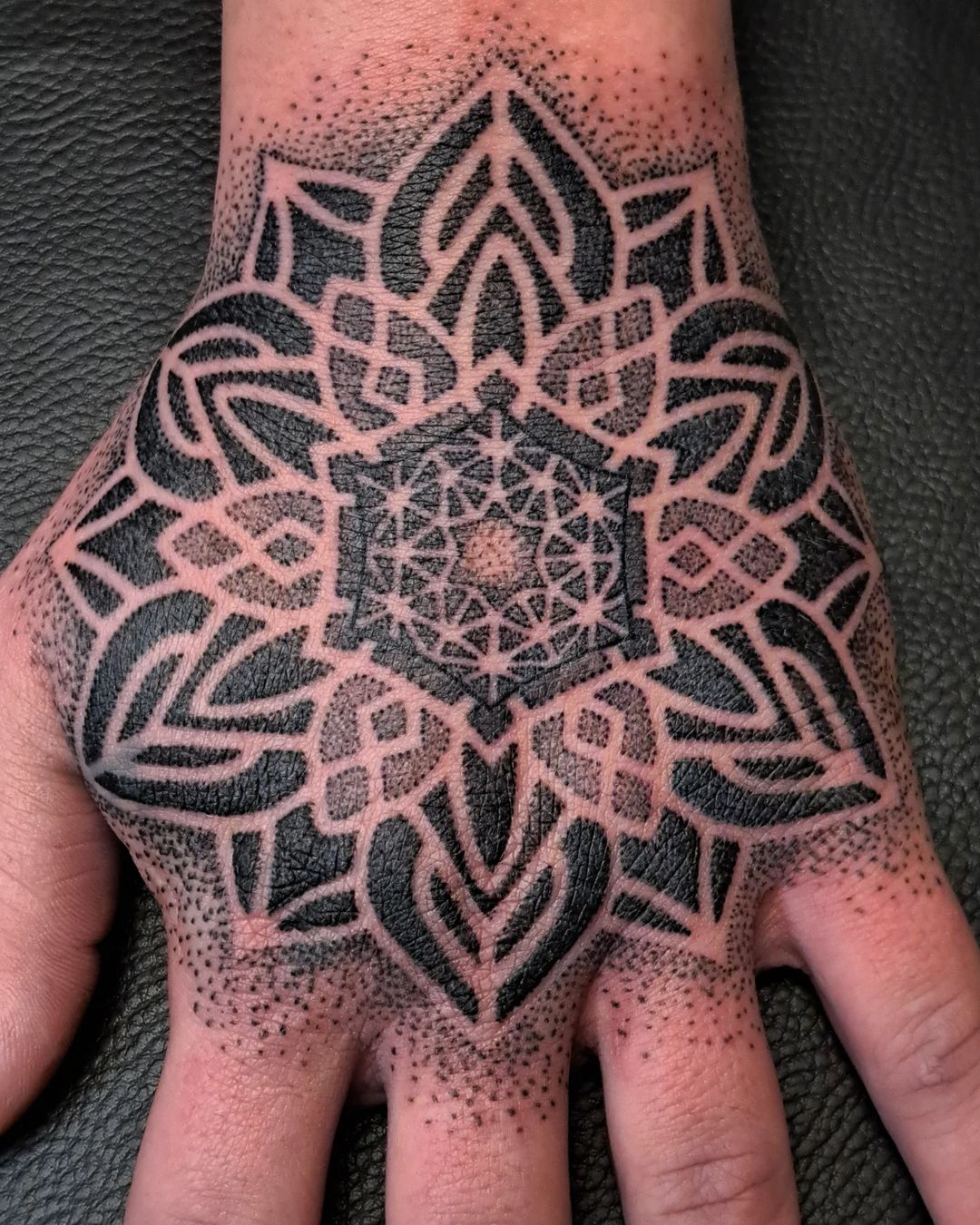 Tatouage par Yvan Ink Dependance