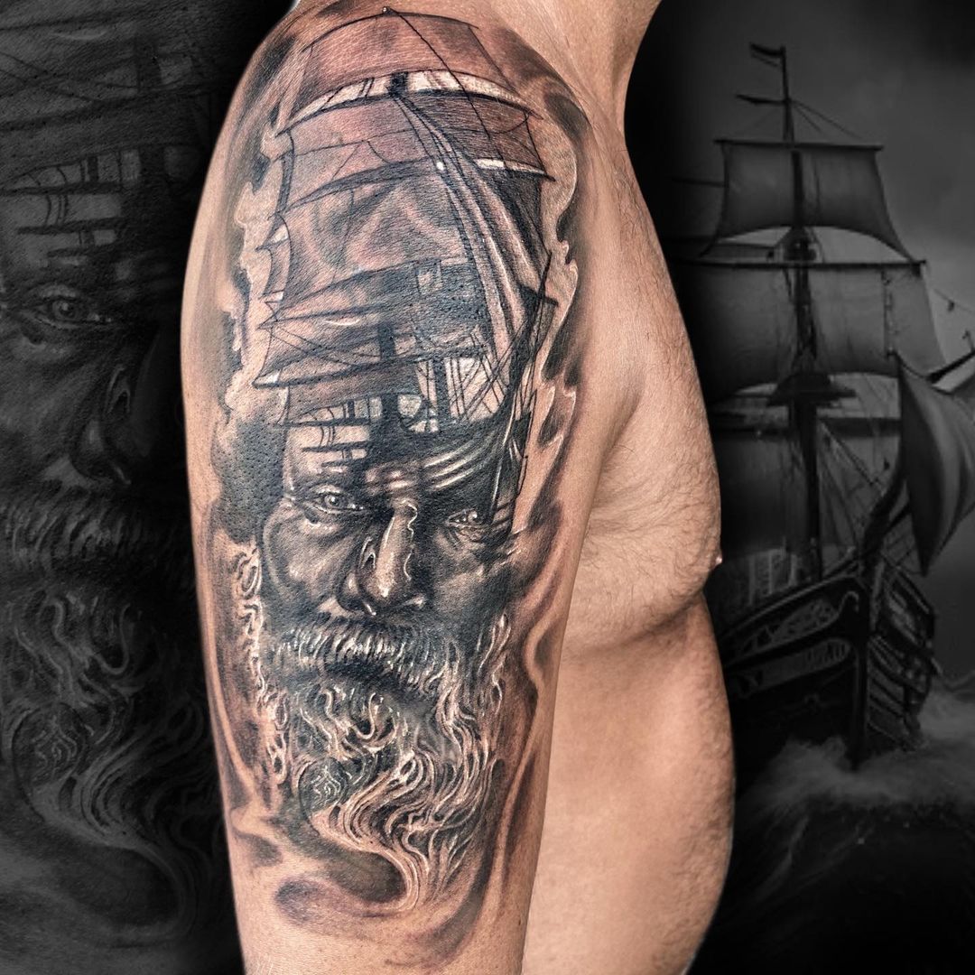 Tatouage par Dinamo