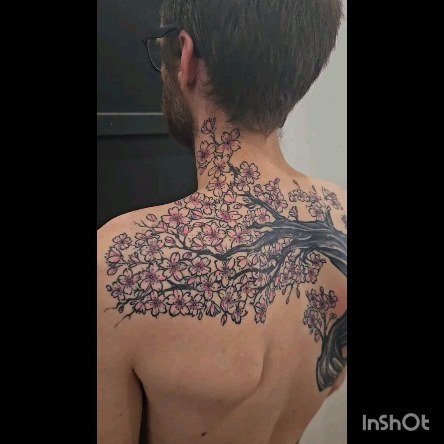Tatouage par Songe Graff'ink Hangar44
