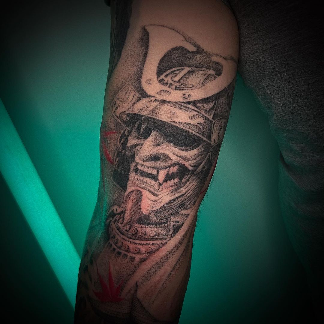 Tatouage par Tom Fby