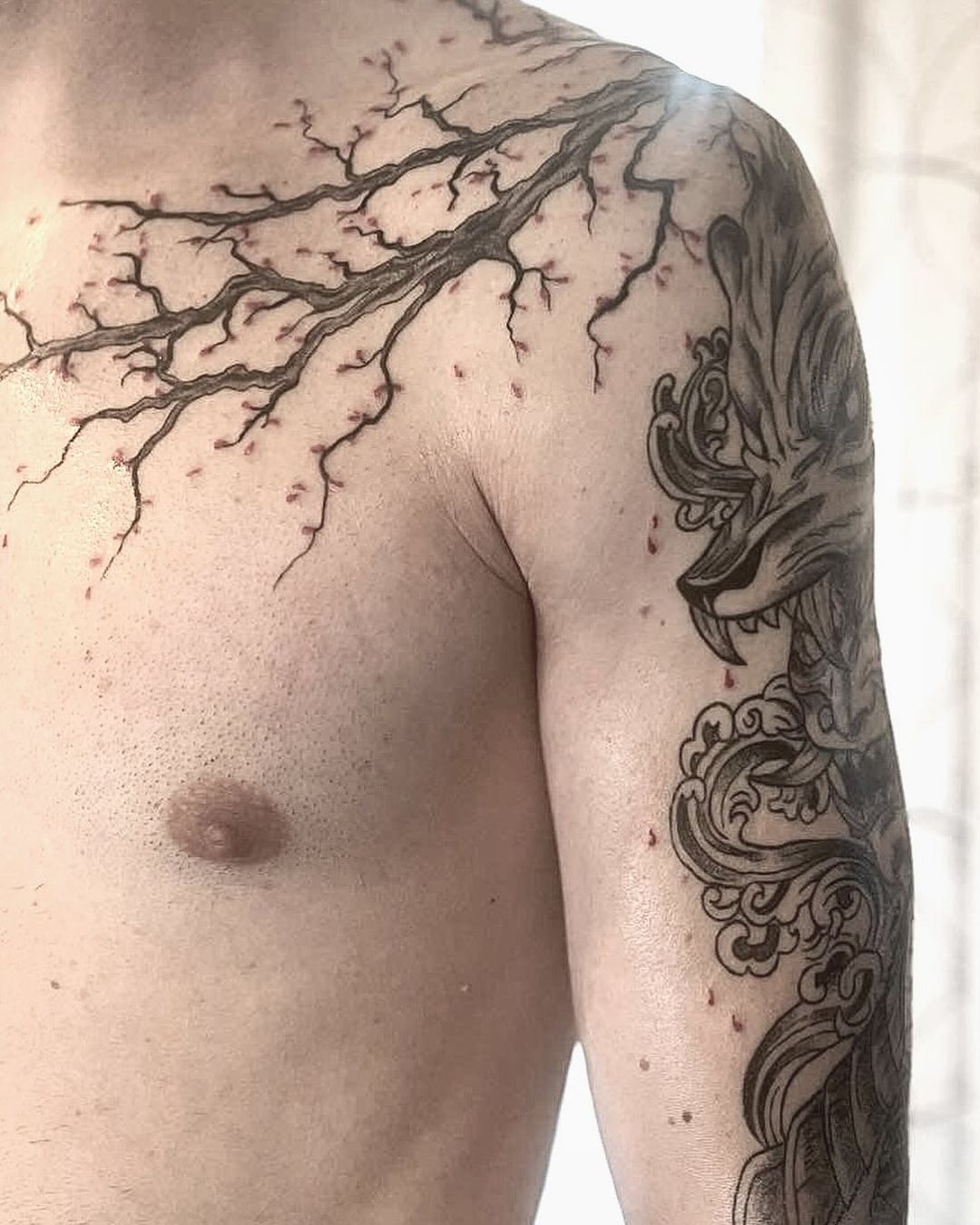 Tatouage par Laura 祝 Tattoo Montpellier
